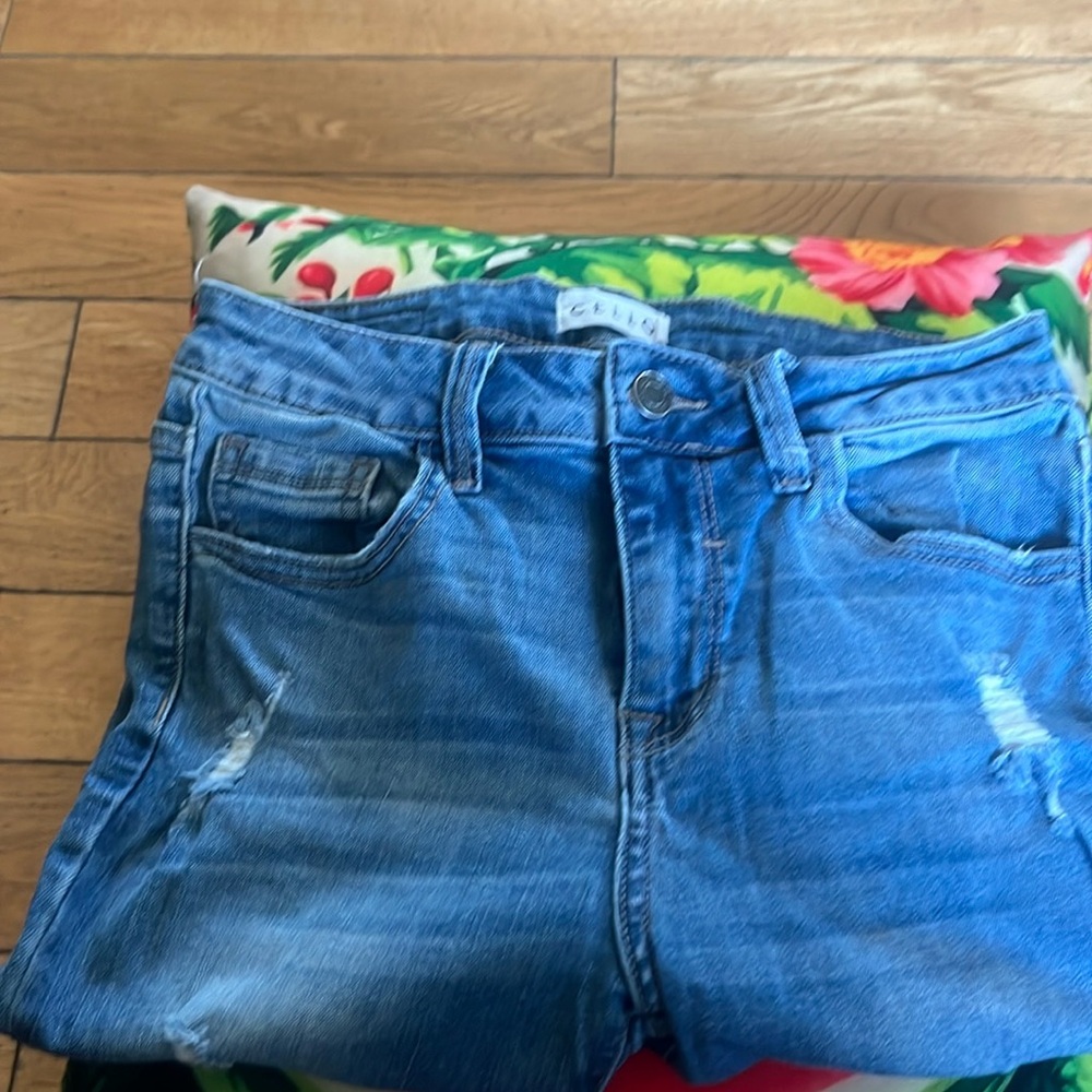 OOTDfash reap jeans brand.